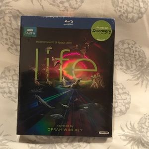 ‘Life’ Blue Ray / 4 DVD set